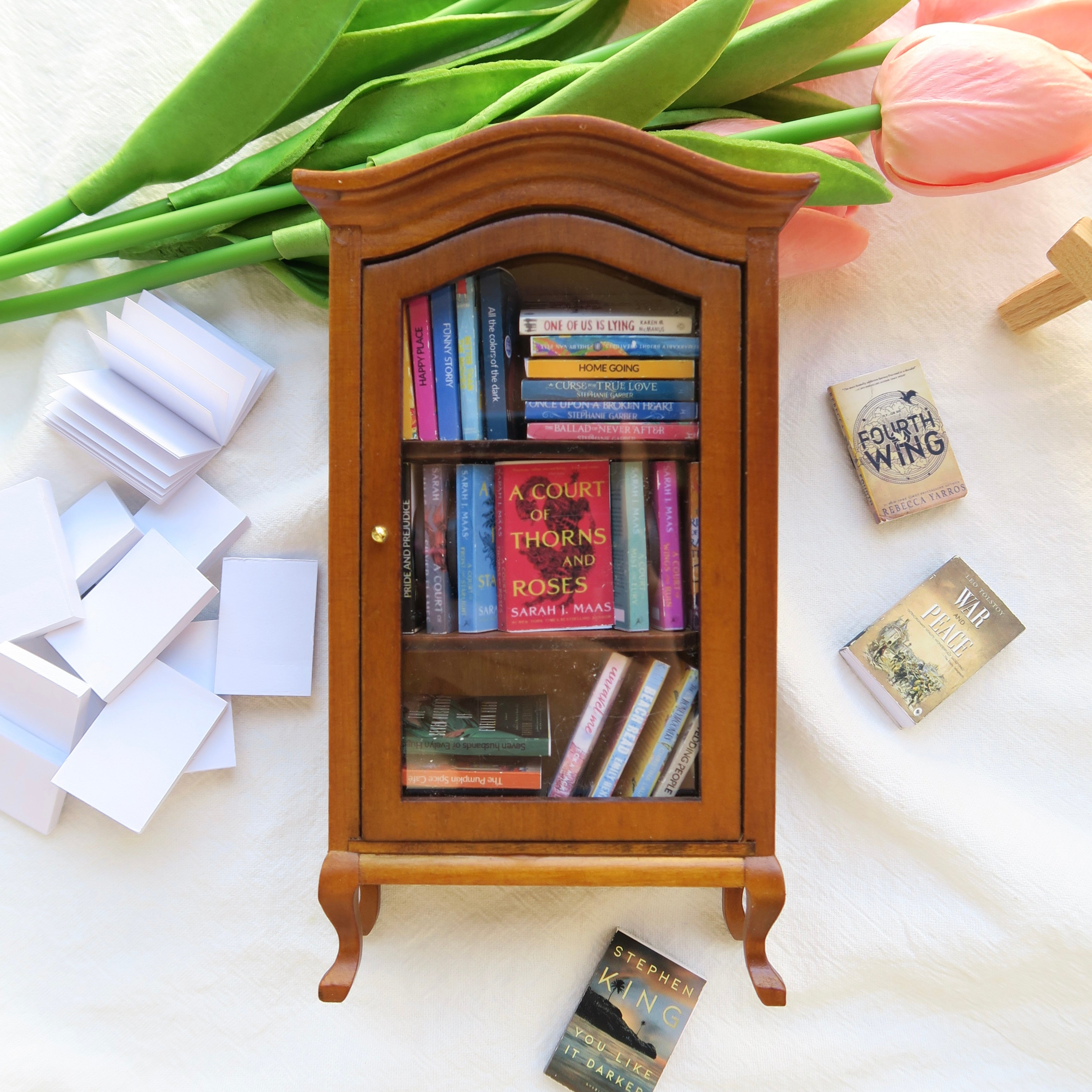 MINI BOOKCASE & MINI BOOKS