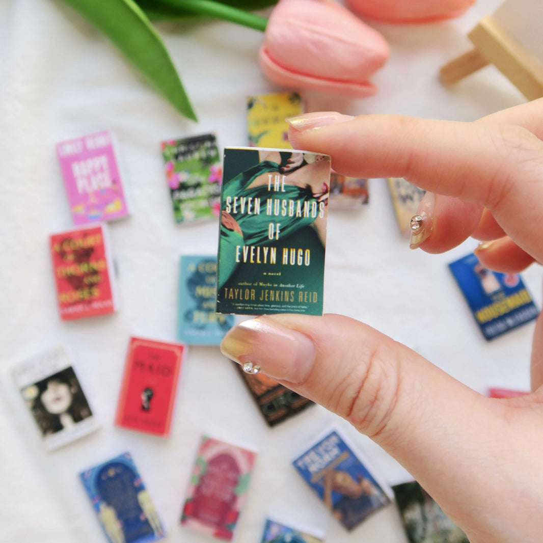 Tinybook Whispers | Craft Your Own Mini Library! 📚